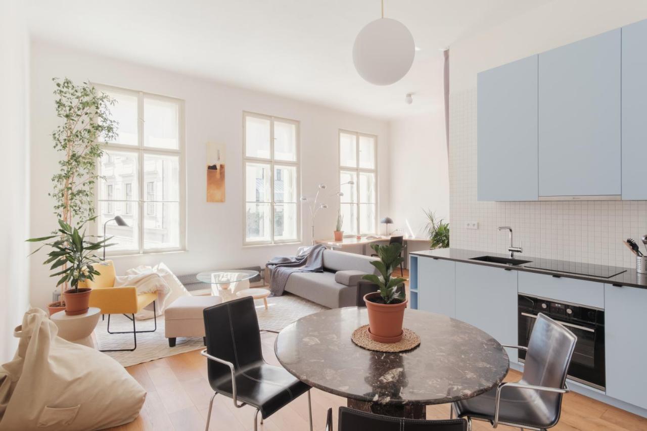 Prague Days - Spacious City Center Studios Next To The Powder Tower — Photos 2
